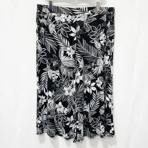 Evans Black & White Tropical Floral Print Cropped Jersey Trousers UK 26
