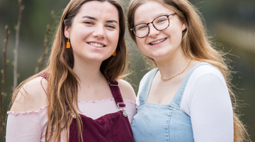 Meet Izzie and Sam, Founder of Clothes Swapping App Dopplle