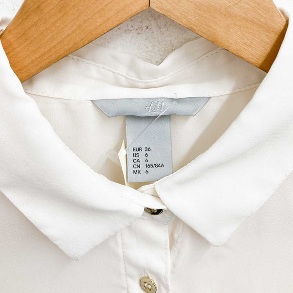 H&M Blouse Size 36 Ivory 3/4 Button Tab Sleeve 
