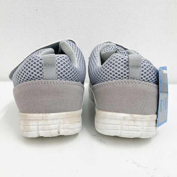 Mercury Trainers UK 4 Grey Hook & Loop Lightweight Mesh Grip Sole