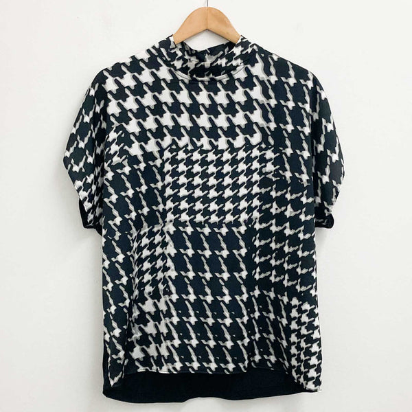 TU Top Size 16 Black Print Short Sleeve Mock Neck