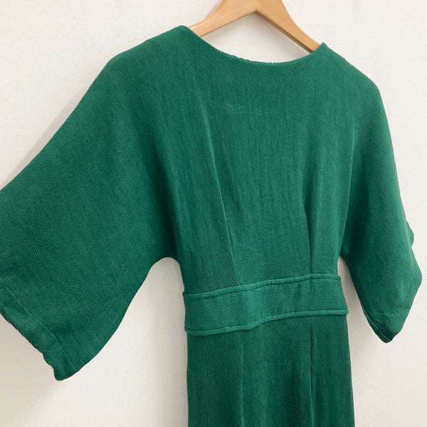Closet Dress Size 10 Green Short Sleeve Midi Tie Waist