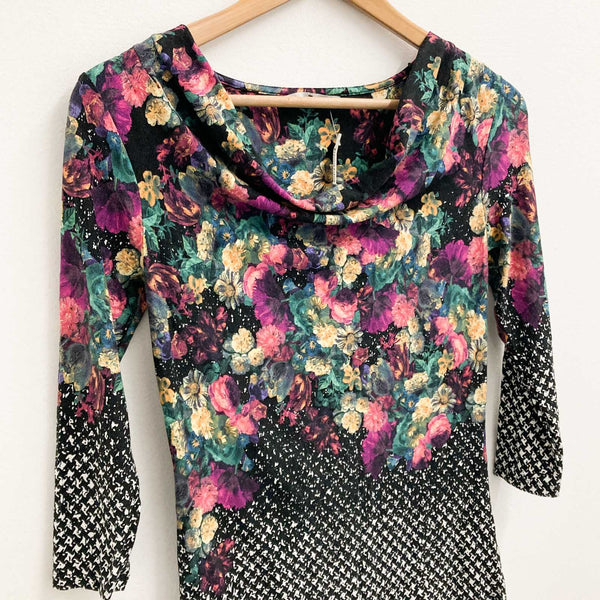 TU Top Size 8 Floral Print Cowl Neck 3/4 Sleeve Stretch Jersey 