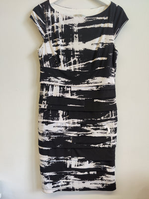 Sandra Darren Black and White Dress UK14