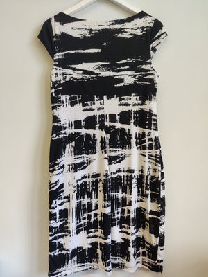 Sandra Darren Black and White Dress UK14