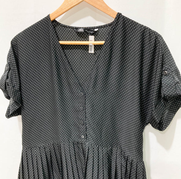 Zara Black Dotty Short Pleated Dress S
