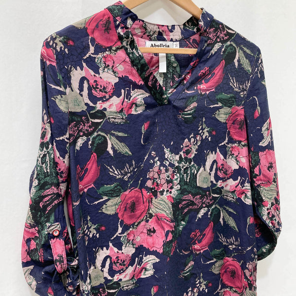 Abollria Navy & Pink Floral Print Notch V-Neck 3/4 Roll Tab Sleeve Tunic Top M