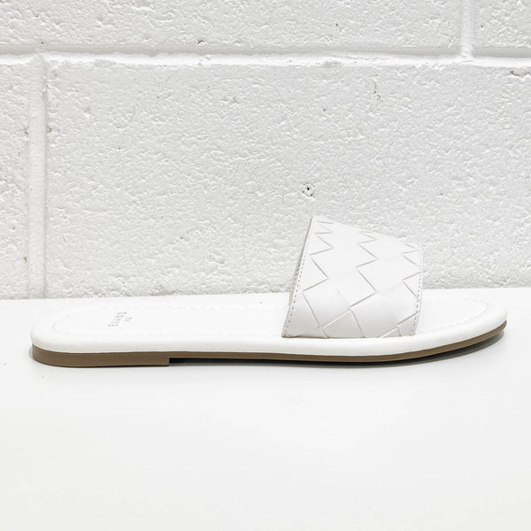 Evans White Faux Leather Flat Slip-On Weave Slide Sandals UK 5E